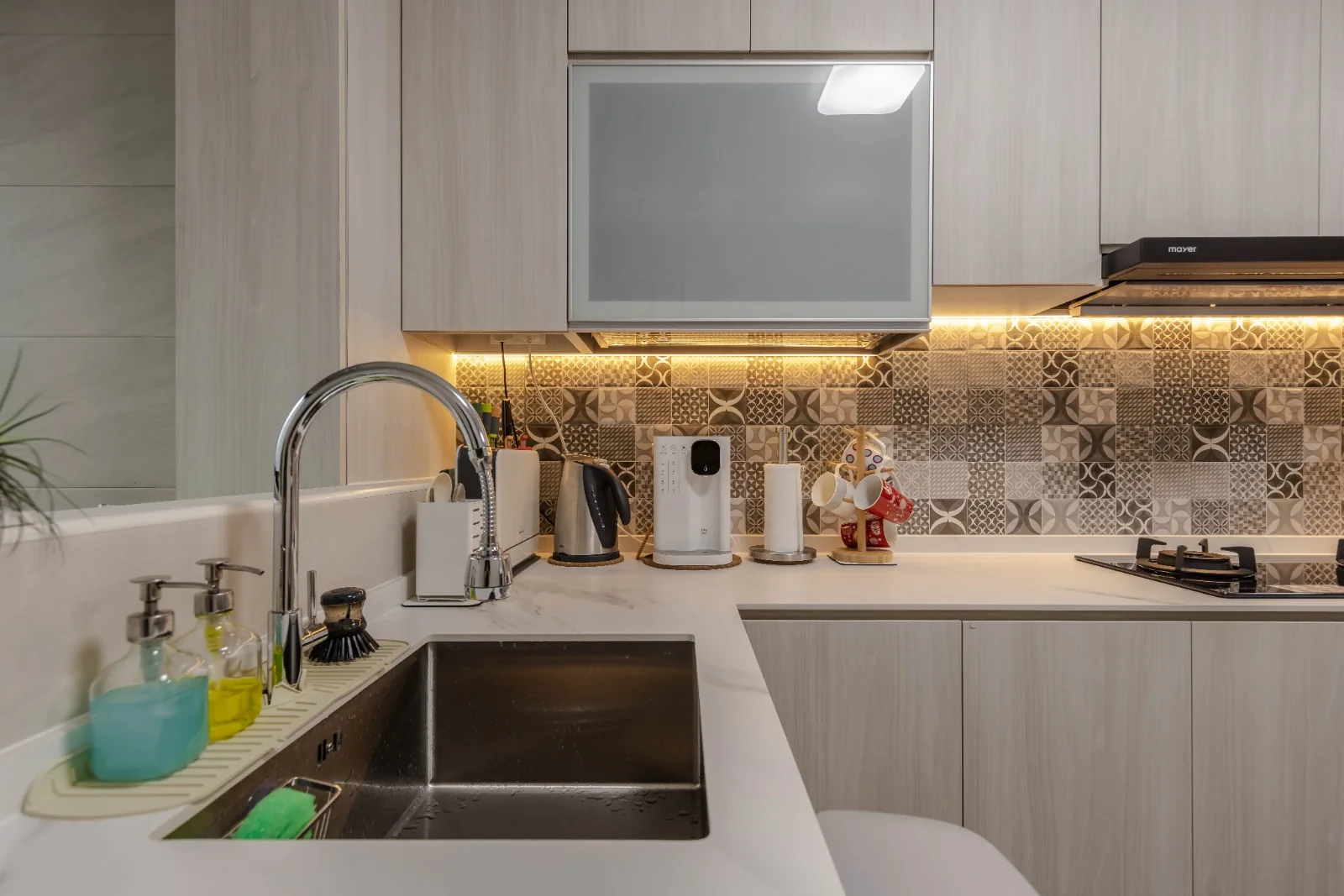 Blk 245 Tampines project image 3