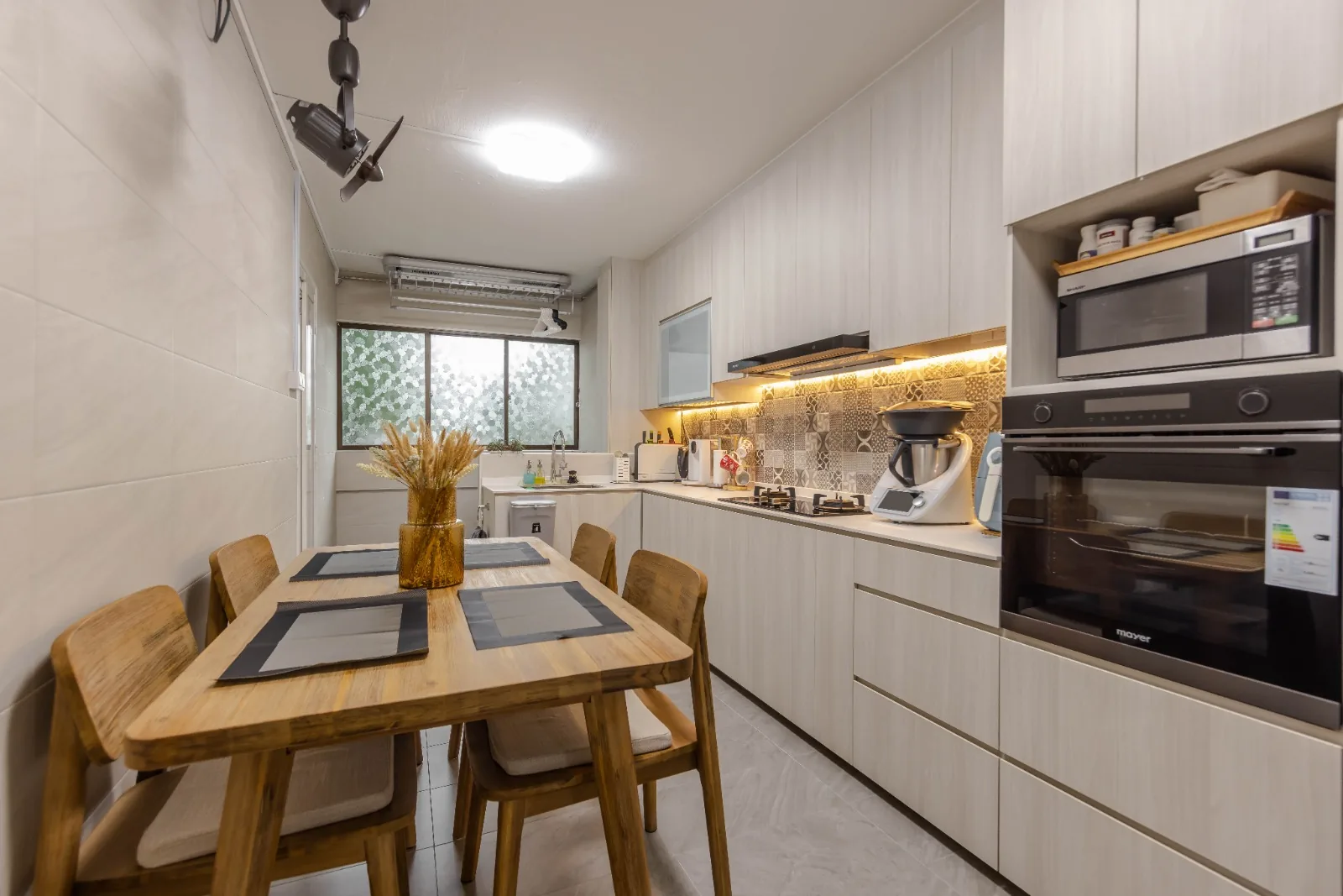Blk 245 Tampines project image 5