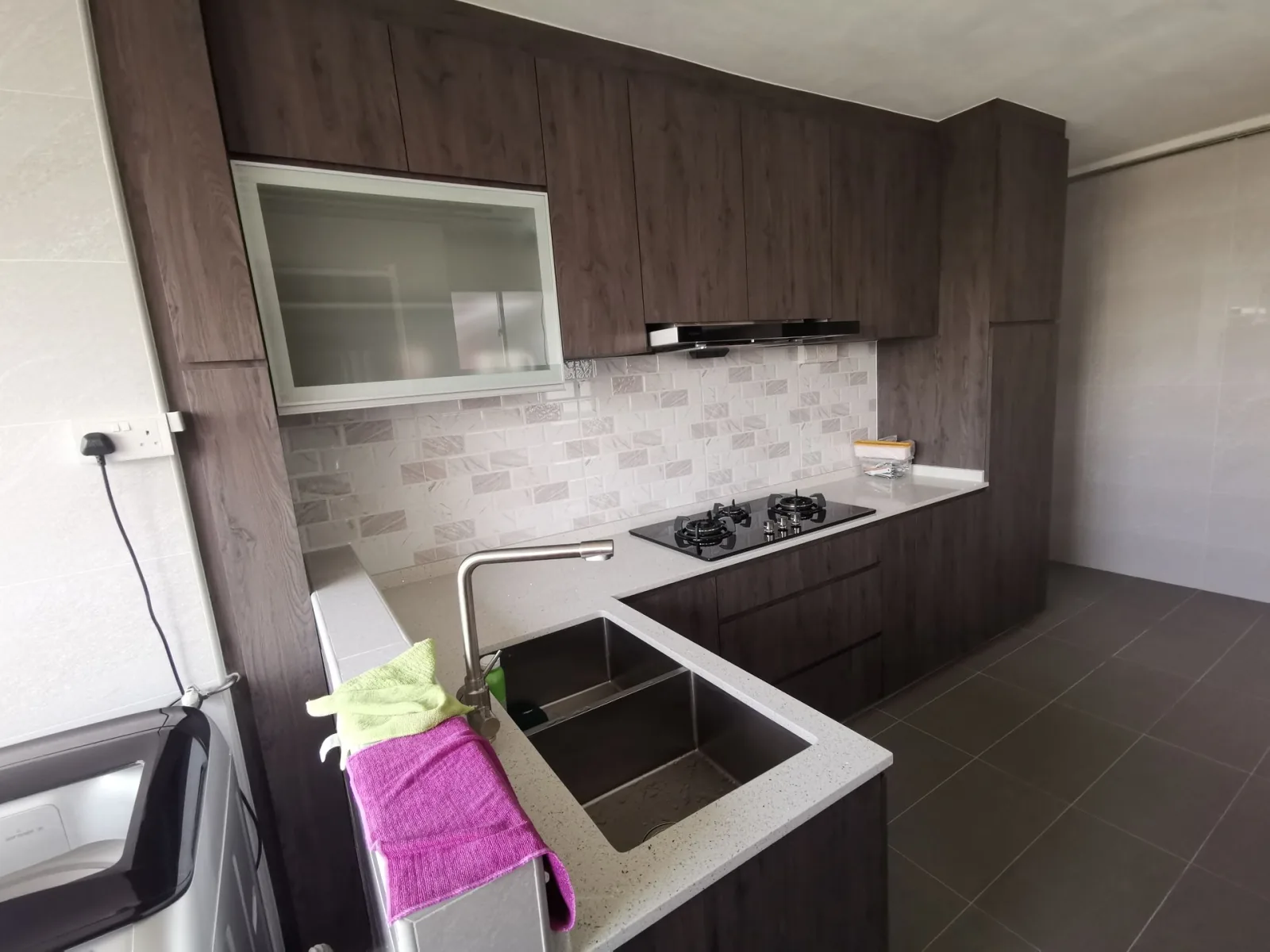 Blk 309 Canberra project image 2