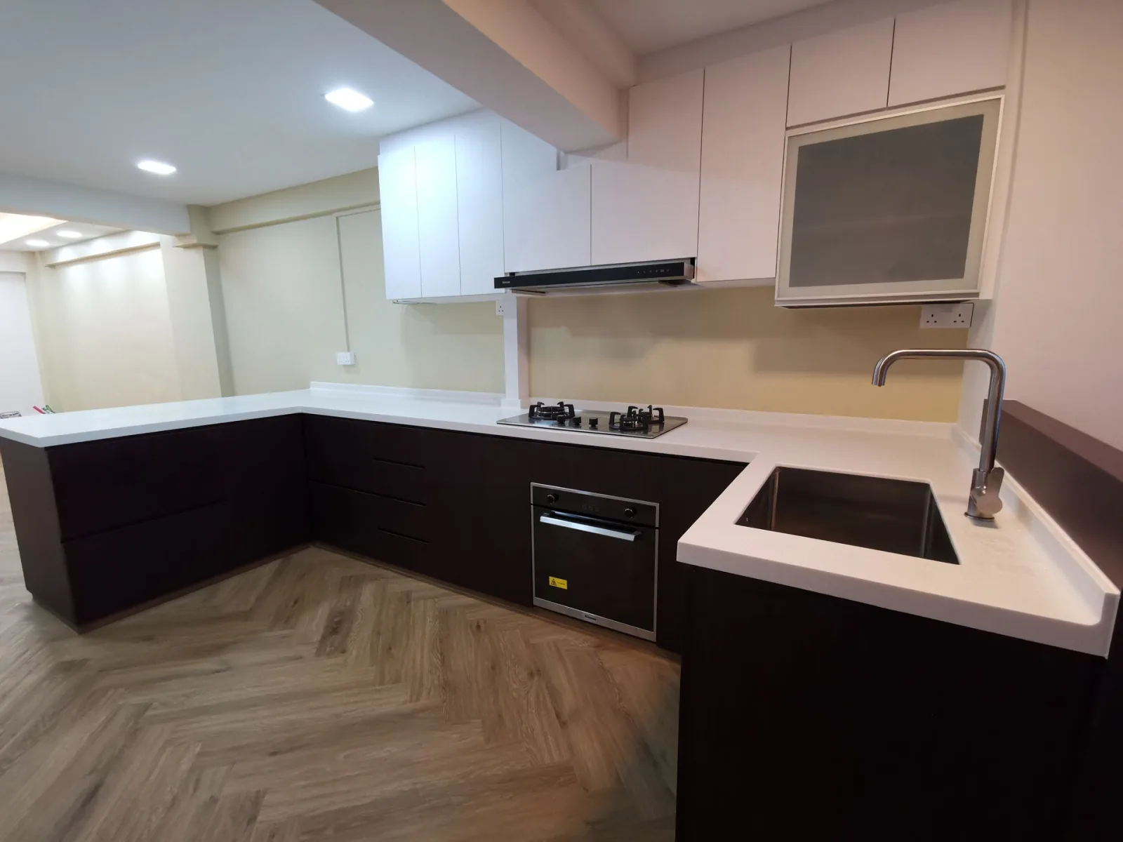 Blk 32 Chai Chee project image 3