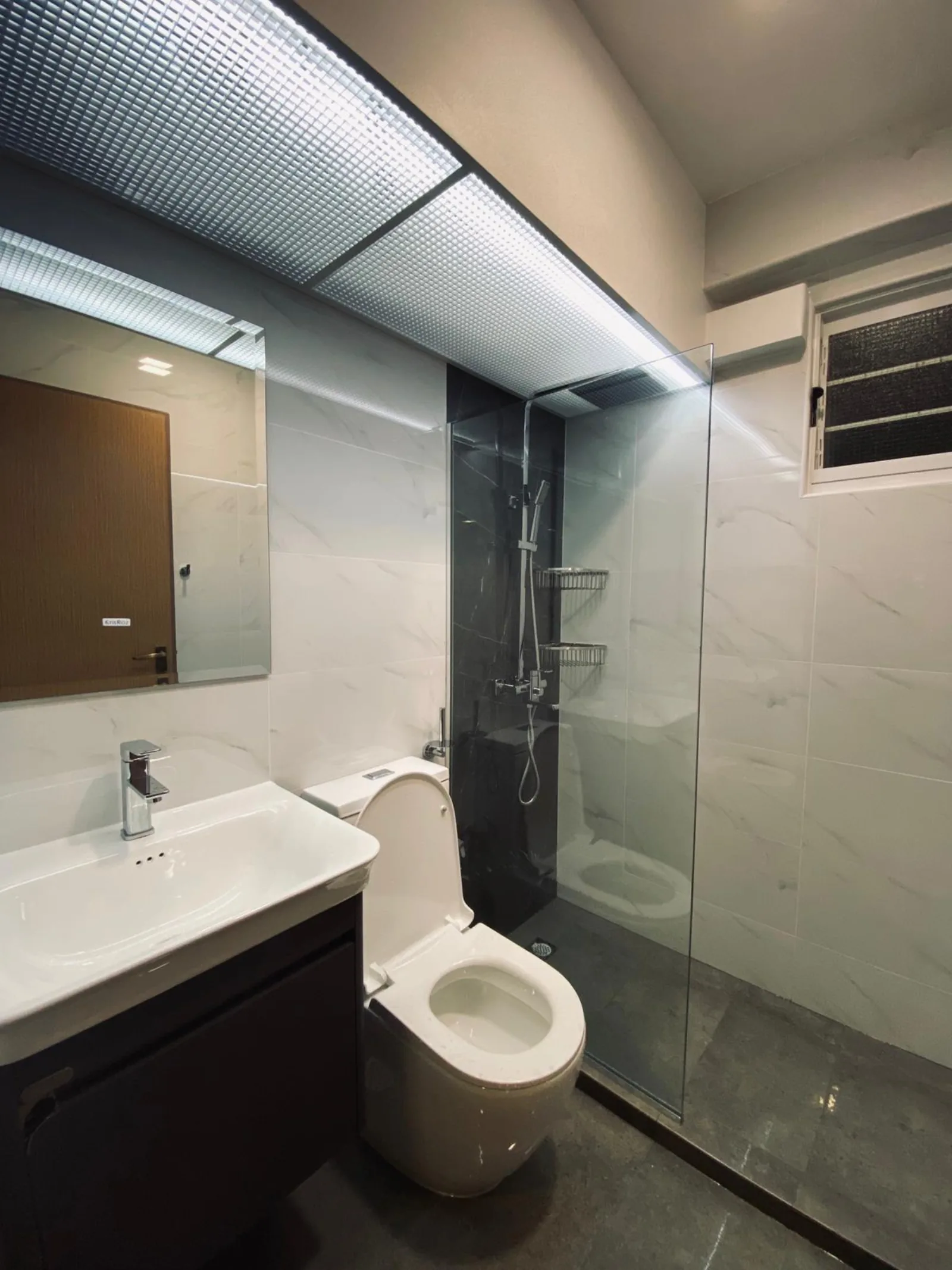 Blk 323 Sengkang East Way project image 4