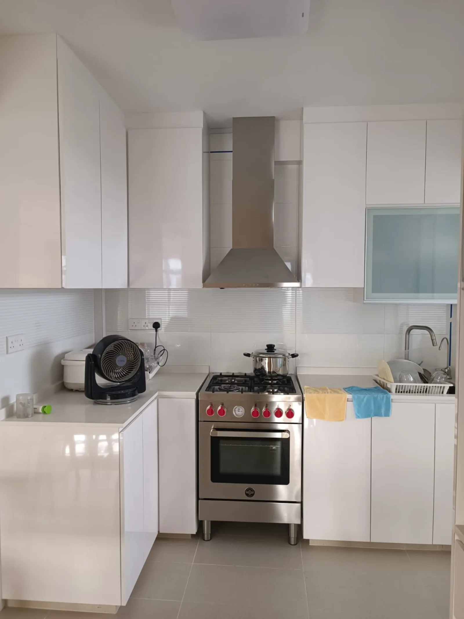 Blk 657A Punggol East project image 8