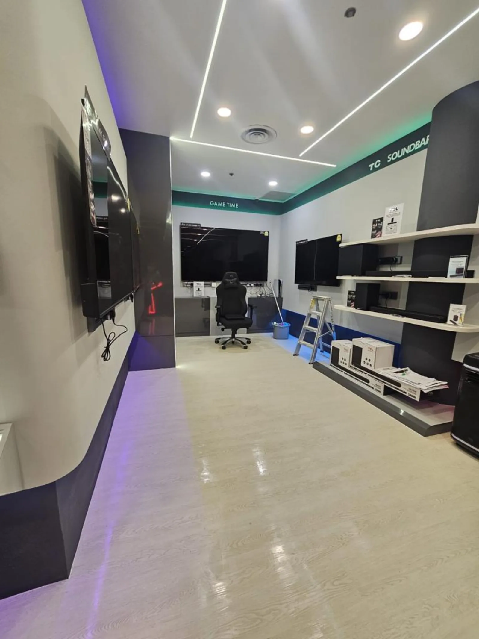TCL Northpoint project image 3